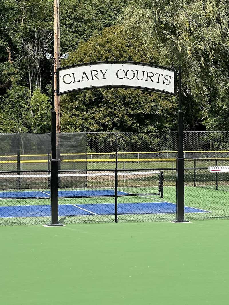 Clary Courts - Image 2