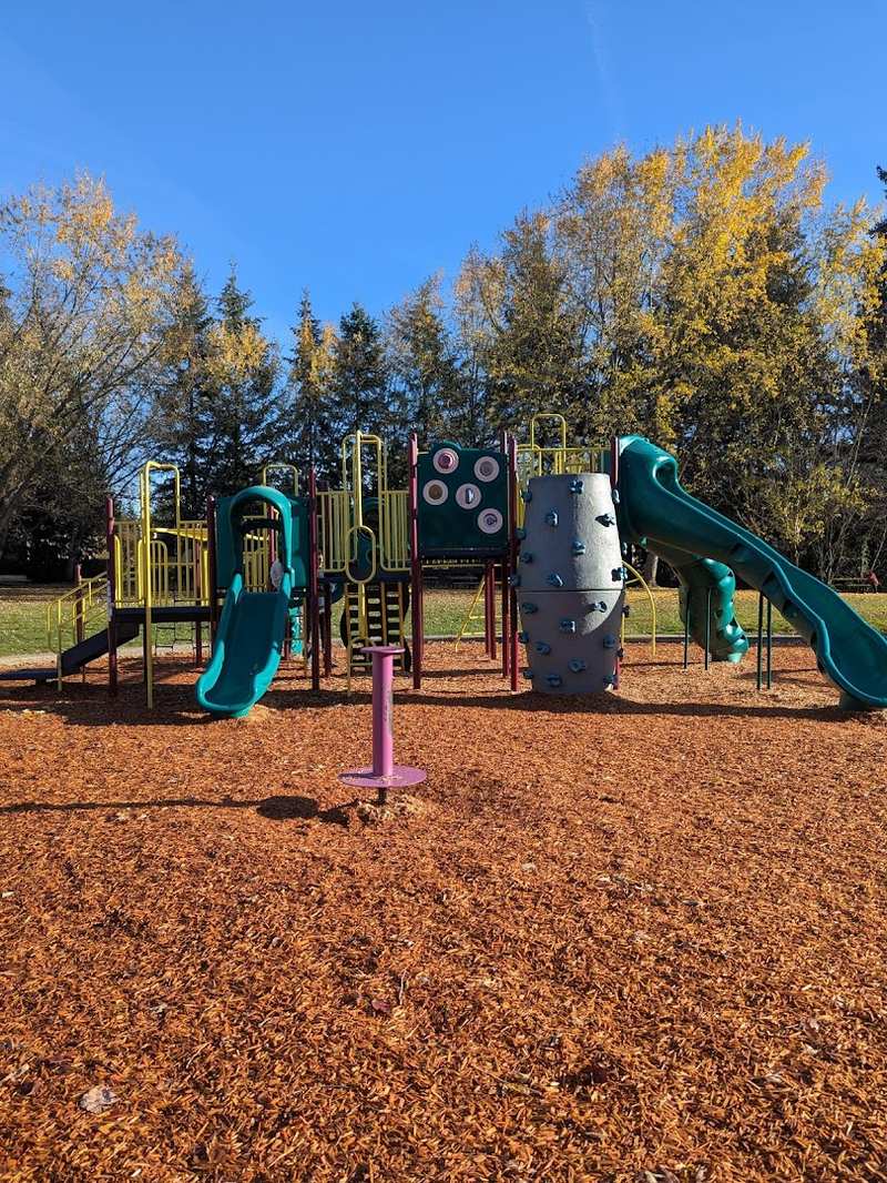 Highlands Park Pickleball and Tennis Court thumbnail