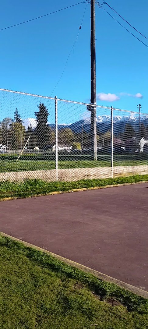Elk's Pickleball Courts - Image 2