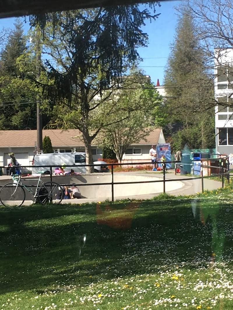 Delridge Playfield Tennis and Pickleball Courts thumbnail