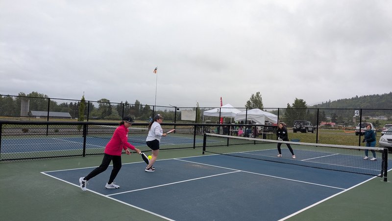 Carrie Blake Park Pickleball Courts thumbnail