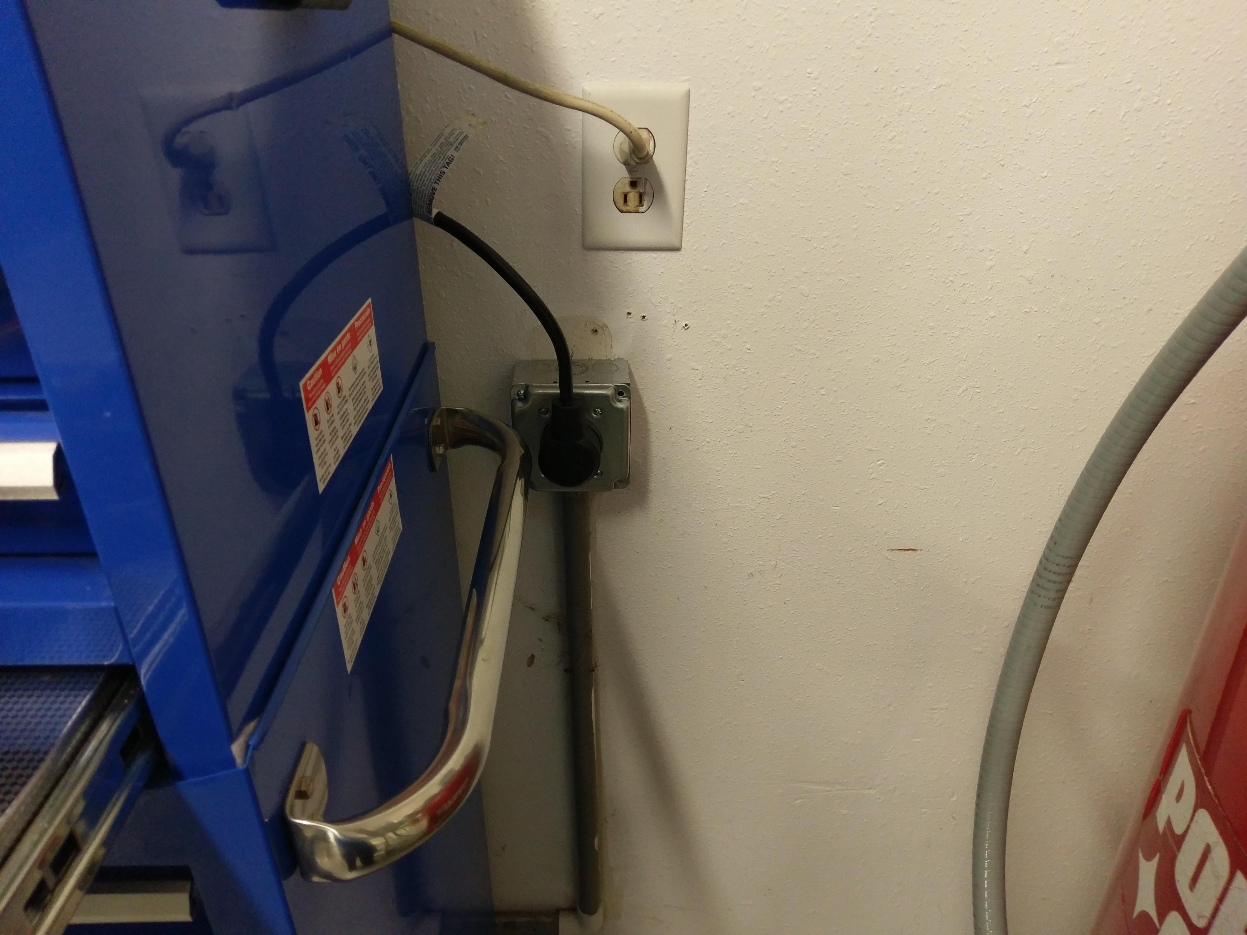 HeaterElectricalBox2.jpg