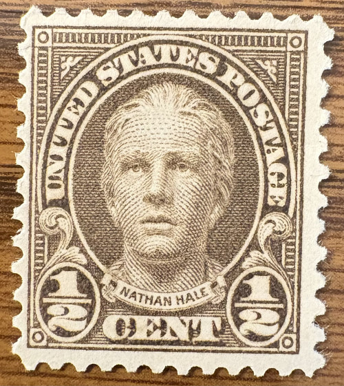 551_Nathan-Hale_MNH_1925.jpg