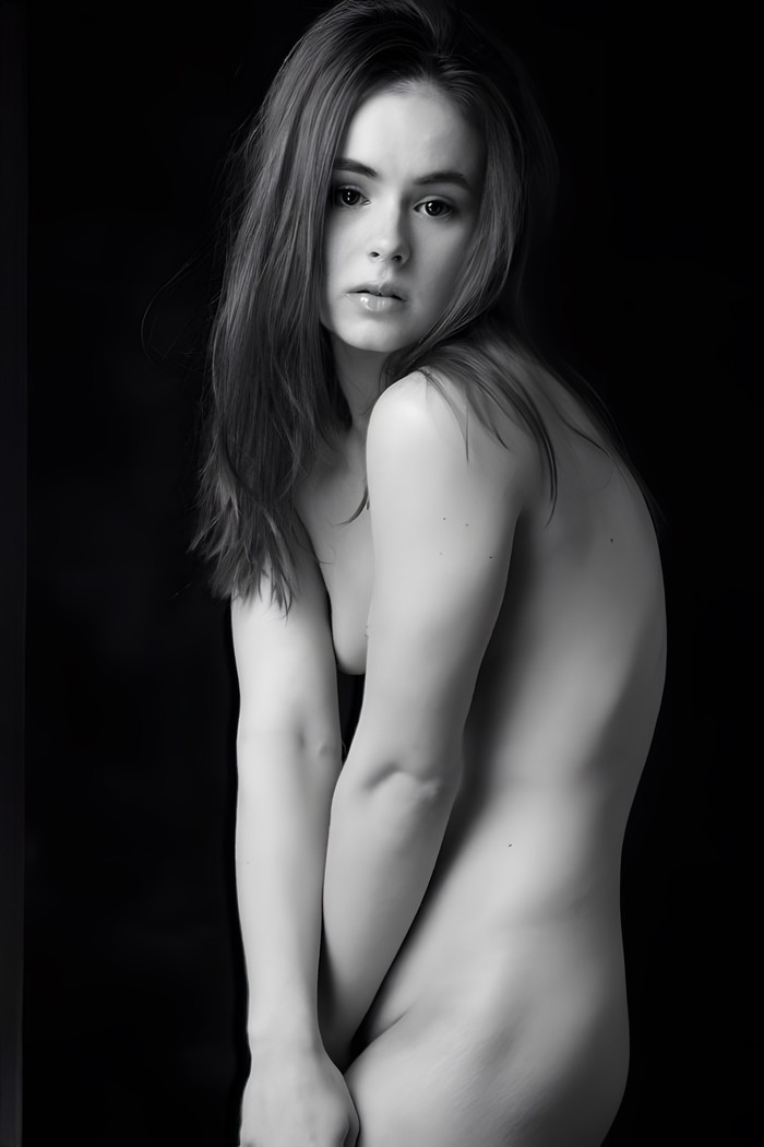 figure-study-photo-by-photographer-lone-shepherd-FullSizeu1