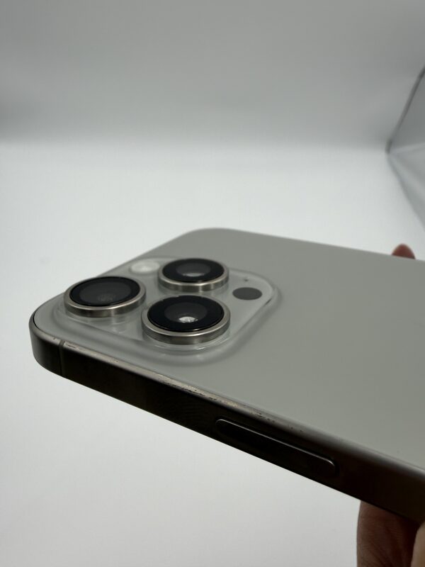 iphone 15 pro max iphone 15 pro max back cover/frame glass replacement after repair