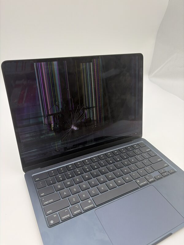 macbook macbook cracked lcd screen replacement before repair