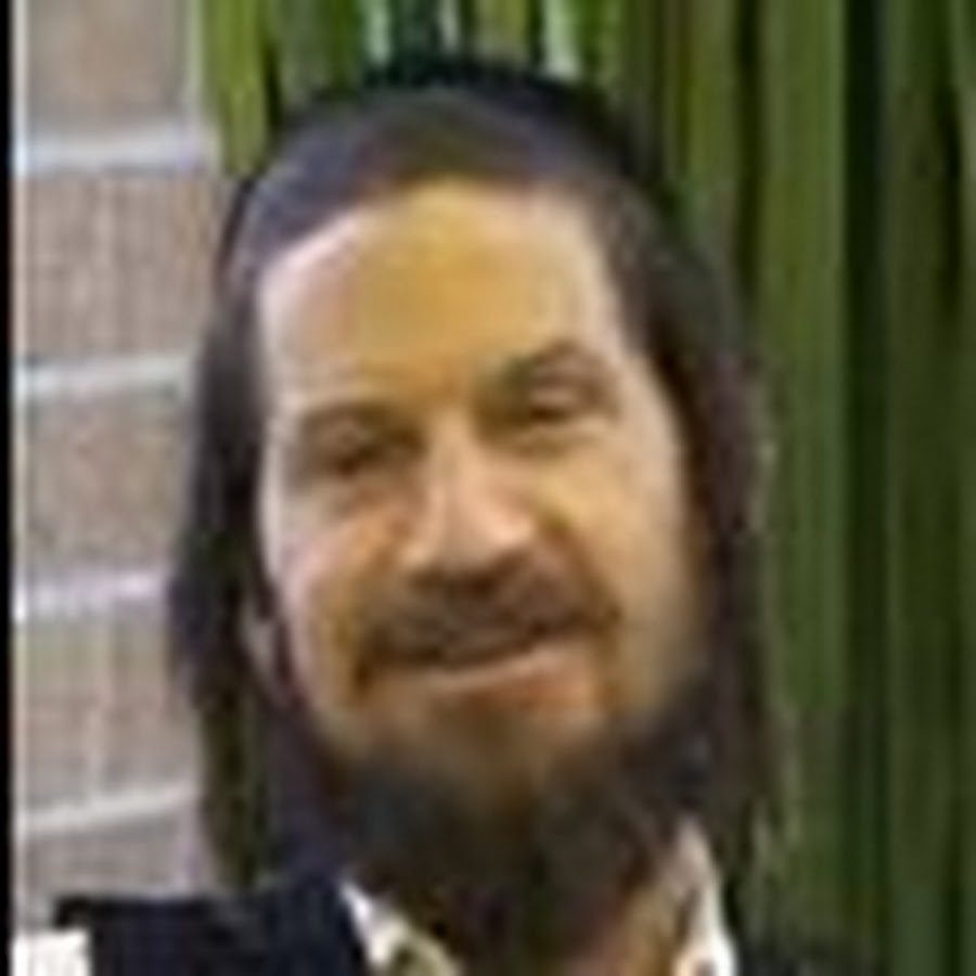 RabbiYomTovGlaser avatar