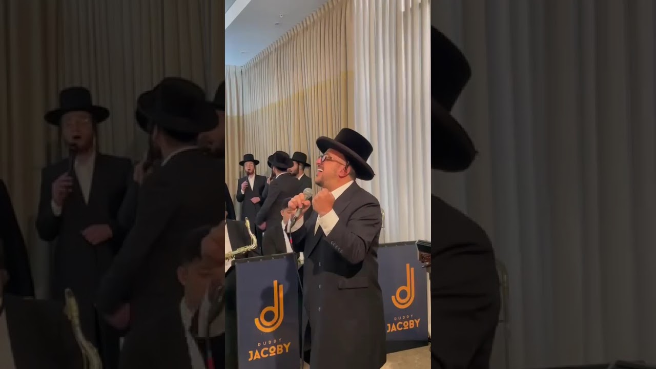 Chuppah: Duddy Jacoby 🎹 Lipa Schmeltzer 🎤 Tnuah Choir