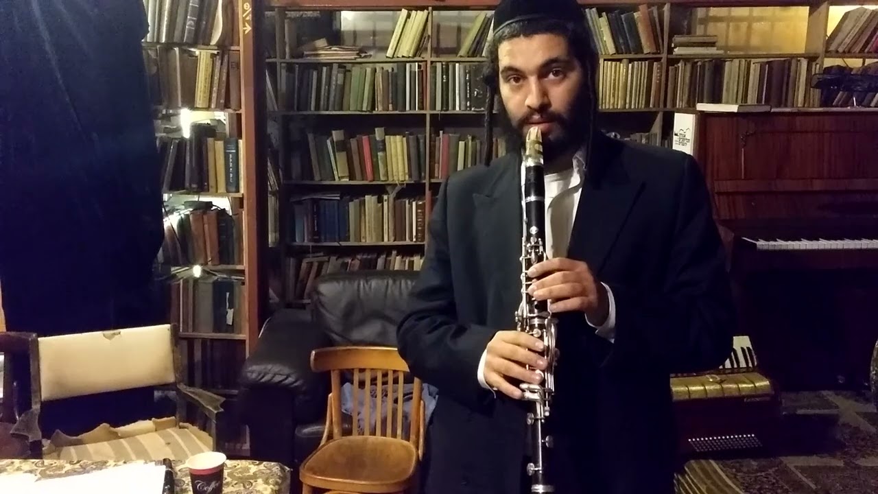 בלטי מסביר לגבי סולם מג'ור