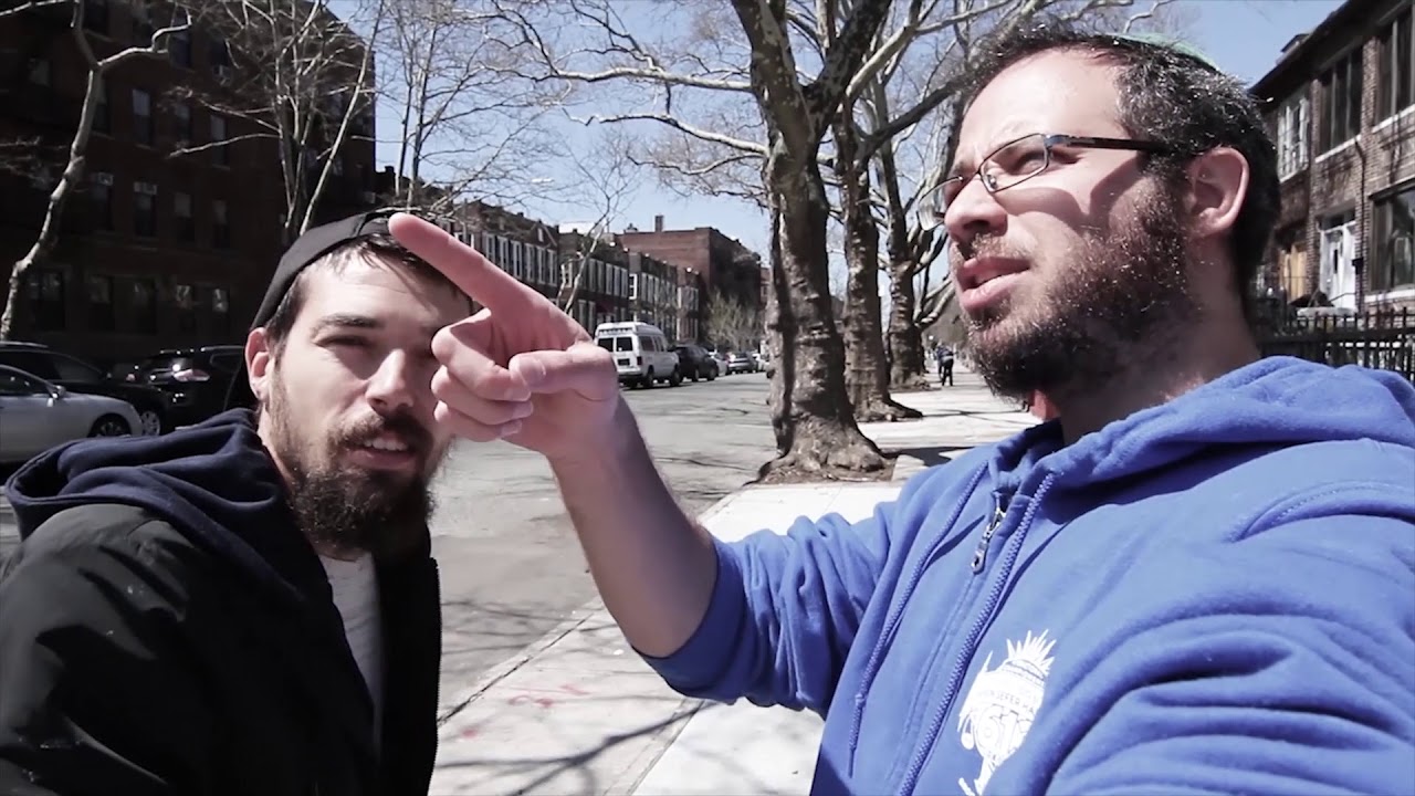 (The Twins From France) aliens are coming