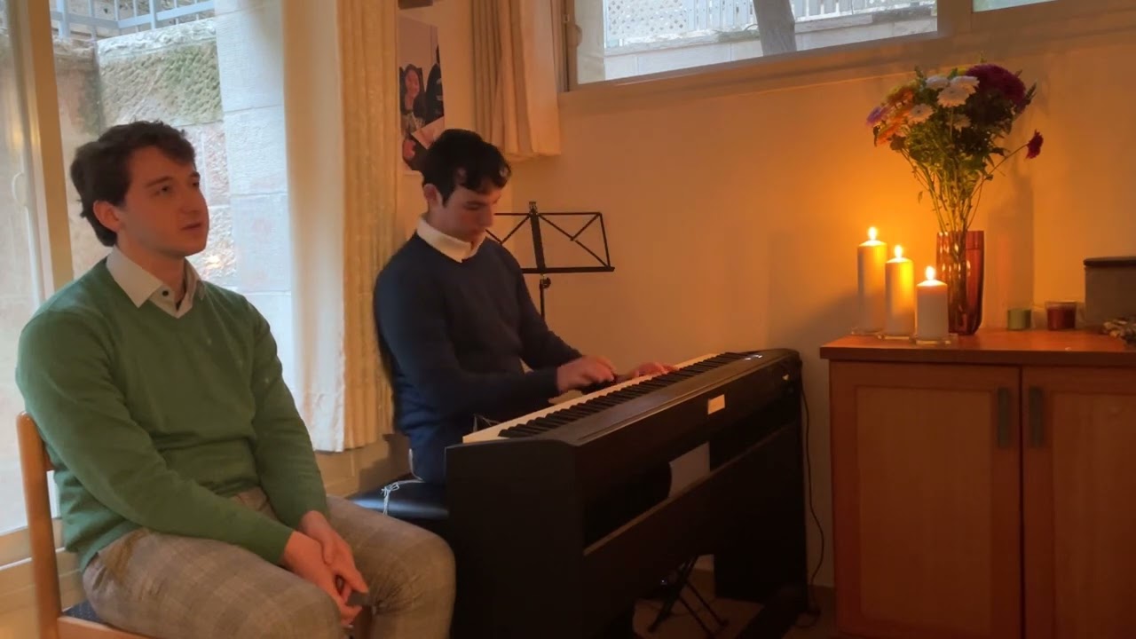 David Frankel Sings: The Gaze of a Lover