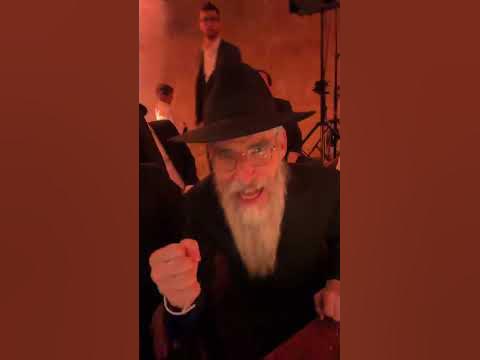 גדולי הזמר החסידי בשמחת הבר מצווה של בנו של מנחם טוקר!