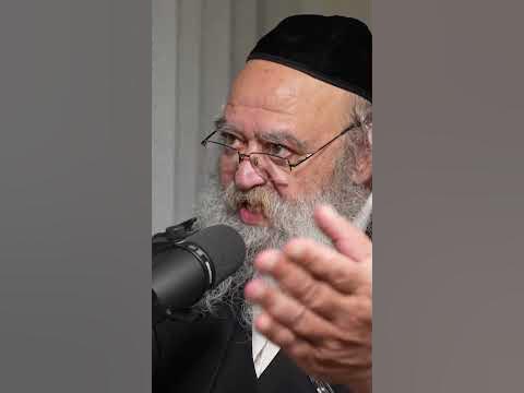 CHECK IN on your ELDERLY NEIGHBORS 👀 #Hasidic #Jewish #Yiddish #Podcast #TeefTeef