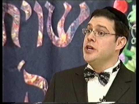 Chazzan Avromi Freilich sings Yiddish Medley