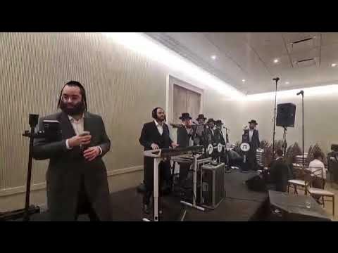Yoely Fischer 🎹 Shmaya Fischer 🎤 Tnuah Choir 🔥