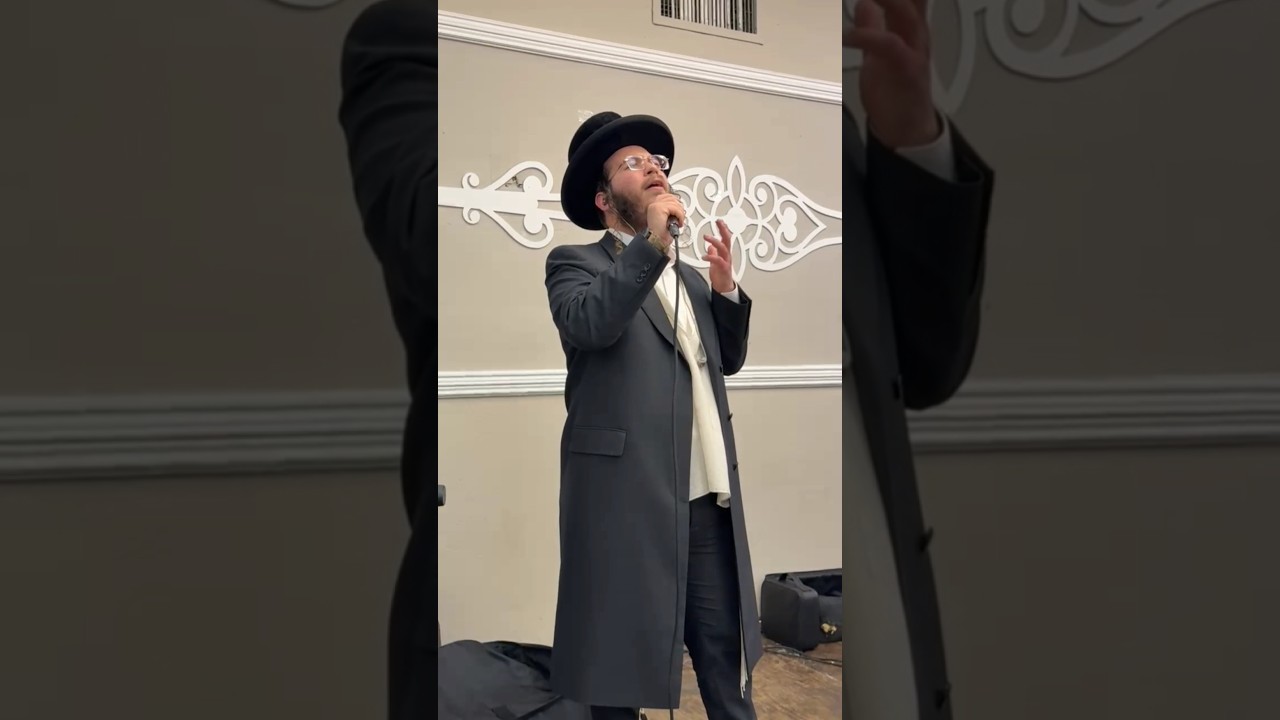הזמר חיים מרדכי עקשטיין🎤 הקלידן מוישי בנדא 🎹 בקטע מרגש מתוך קבלת פנים מיוחדת! #music #livemusic