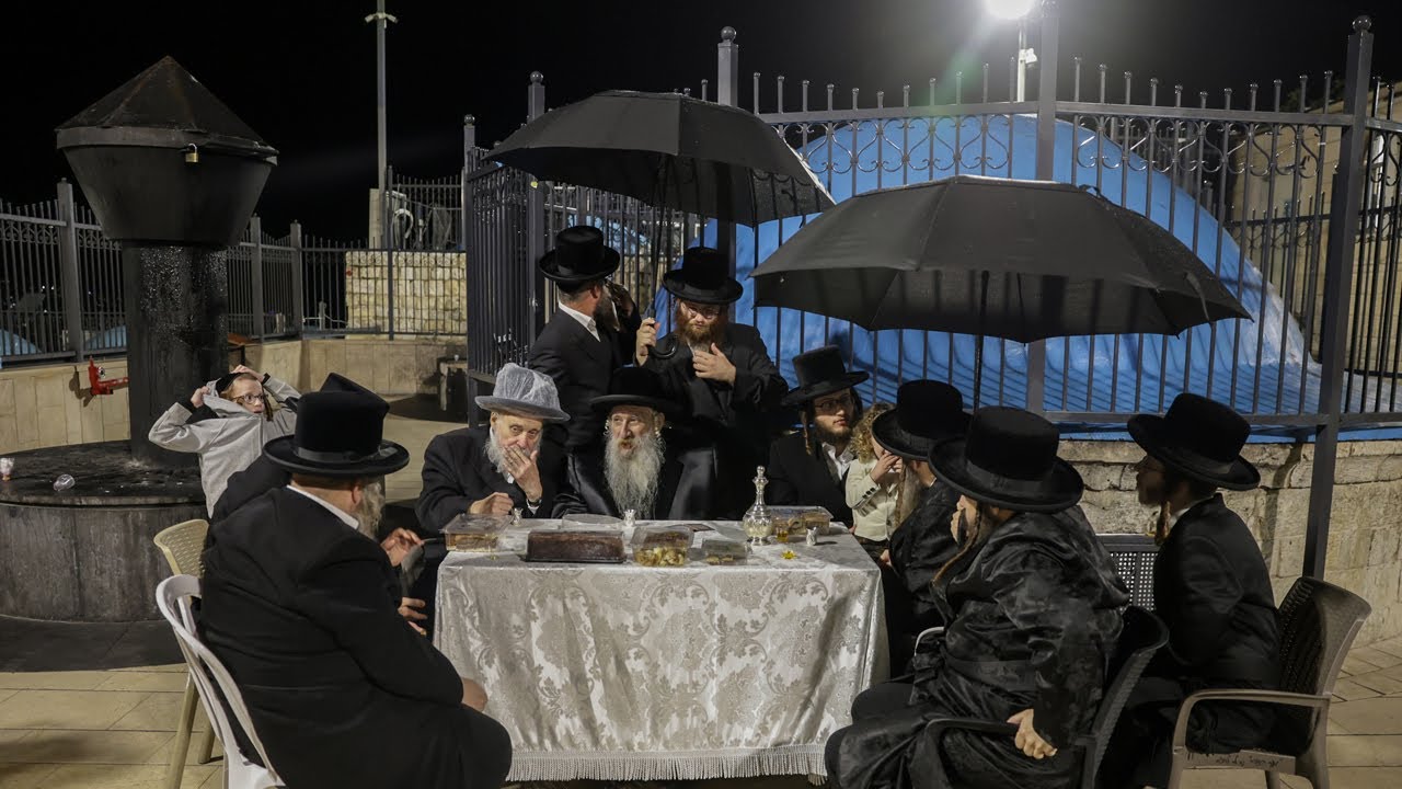 שמחת החלאקה לנין האדמו״ר מטשארנוביל |The Upsherin Ceremony of the Grandson of the Chernobyl Rebbe