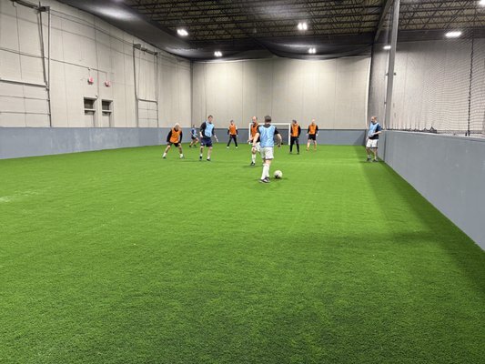 Smash Hub - Pickleball & Soccer Club thumbnail