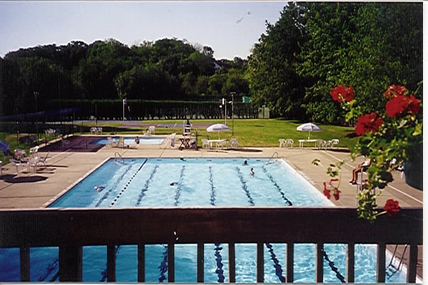 Fort Washington Swim & Tennis Club thumbnail