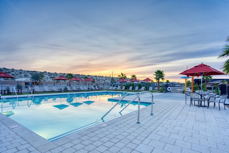 Coachella Lakes RV Resort thumbnail