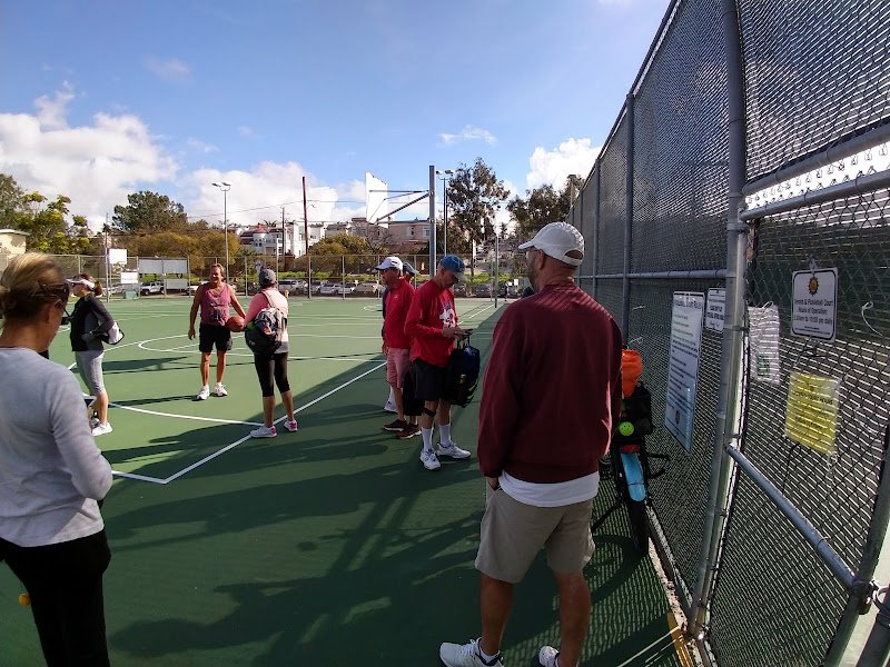 Kelly Courts - Image 2