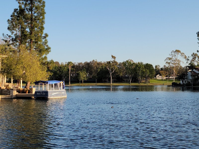 Lake Forest Sun & Sail Club - Image 3