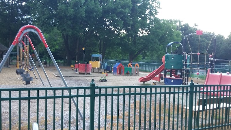 Cherry Lawn Park thumbnail