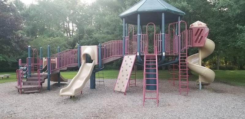 Allyn Brook Park - Image 3