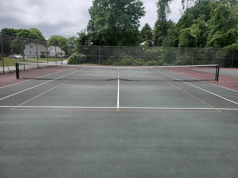 Farquhar Park Tennis Courts - Image 2