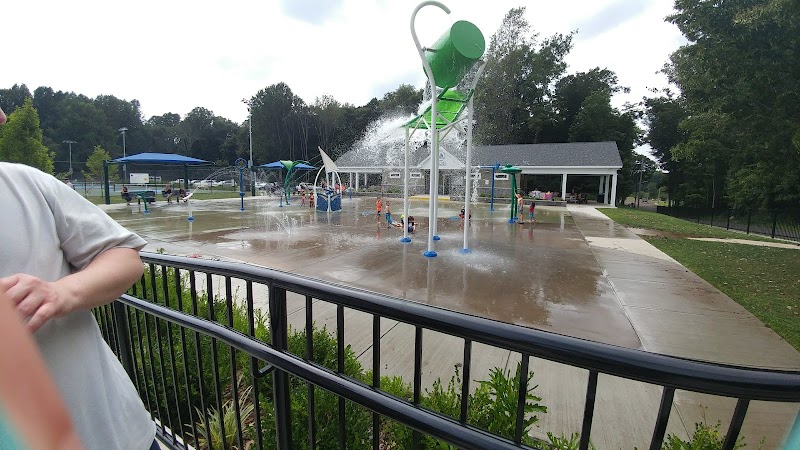 Eisenhower Park - Image 2