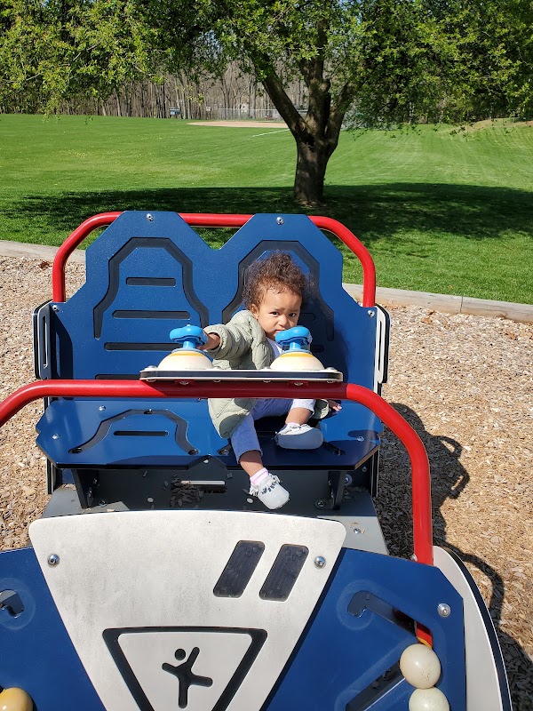 Ballantine Park - Image 3