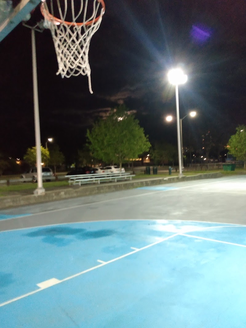 Tennis Courts at Scalzi Park - Image 2