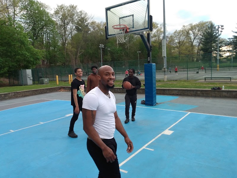 Tennis Courts at Scalzi Park - Image 3