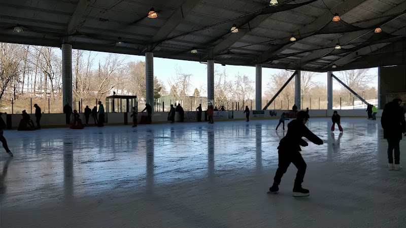 Simsbury Farms Recreation - Image 3