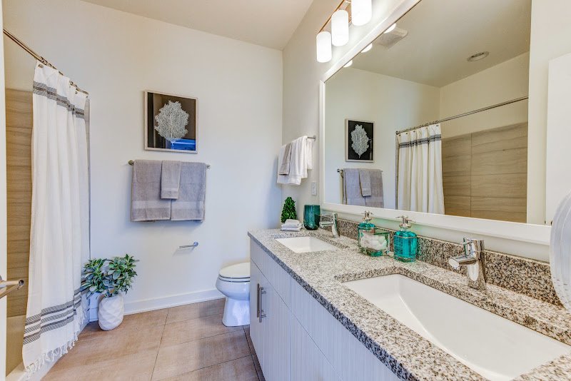 Fairway Village Rental Townhomes - Image 3