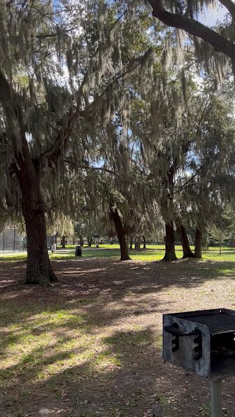 Warren Park - Image 2