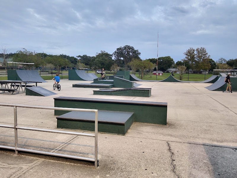 Earl Brown Park - Image 3