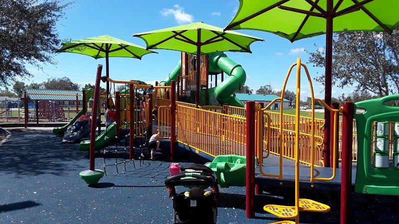 Wes Crile Community Recreation Center thumbnail