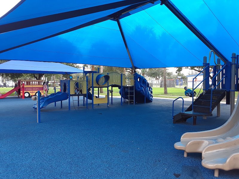 Lilac Park - Image 3