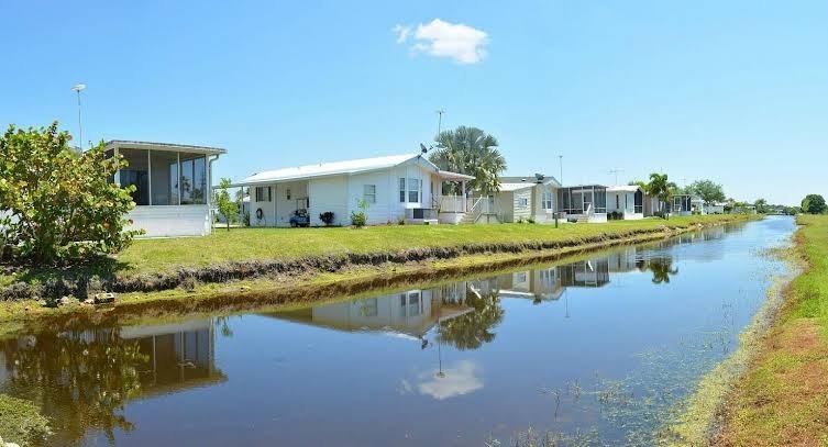 Harbor Lakes RV Resort thumbnail