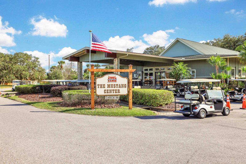 River Ranch RV Resort thumbnail