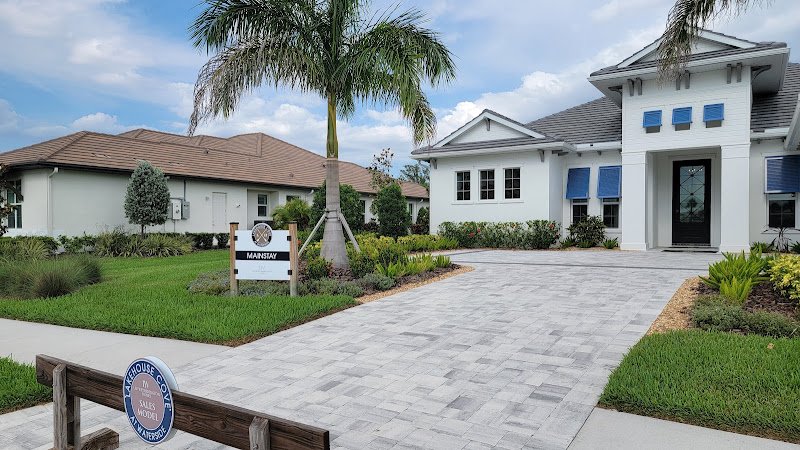 Homes by Towne at Lakehouse Cove at Waterside - Image 3