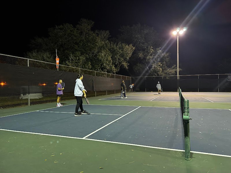 Pickleball at Gateway Winter Park thumbnail