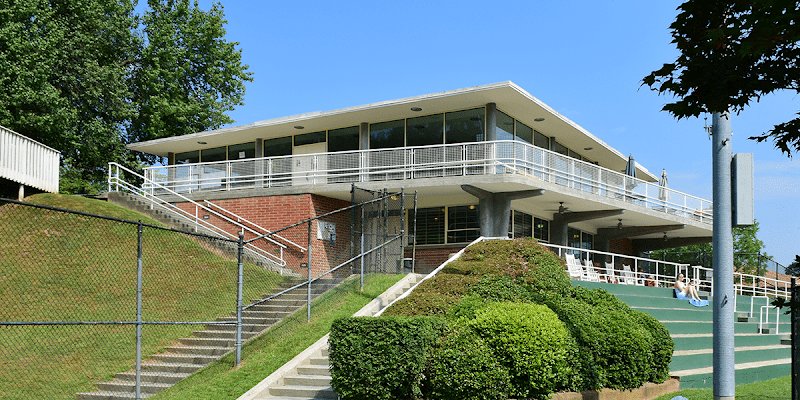 Bitsy Grant Tennis Center - Image 1