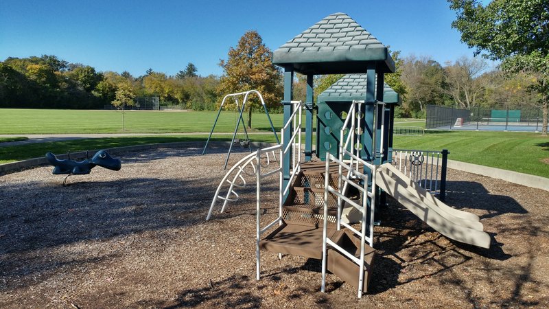 Nicholas-Dowden Park Tennis Courts thumbnail