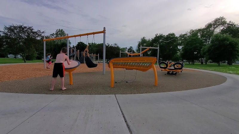 Twin Branch Park - Image 2