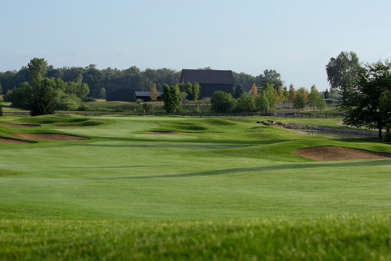 Wood Wind Golf Club thumbnail