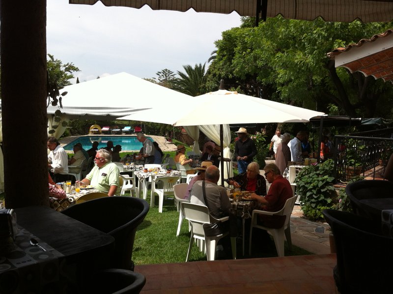 Mel's Casa Social thumbnail