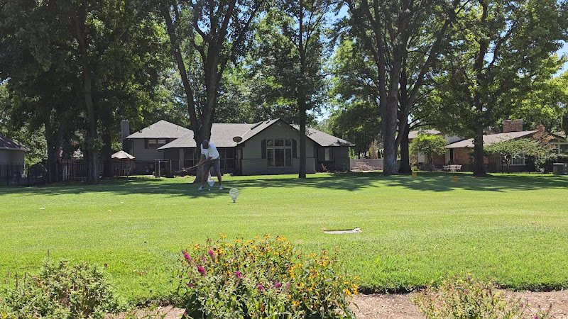 Rolling Hills Country Club - Image 2