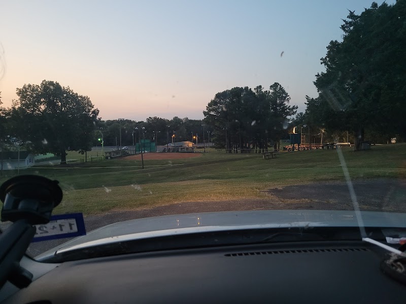 H.H.Lovett Park - Image 3